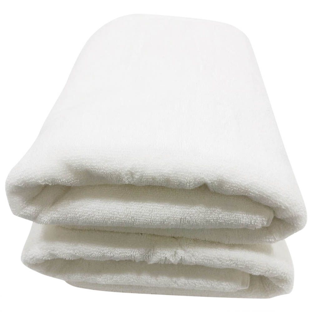 https://www.babystore.ae/storage/products_images/b/y/byft-iris-bath-towel-70-x-140-cm-600-gsm-white-set-of-2.jpg