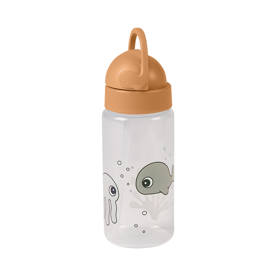 https://www.babystore.ae/storage/products_images/d/e/deer-straw-bottle-sea-friends-mustardgrey.jpg