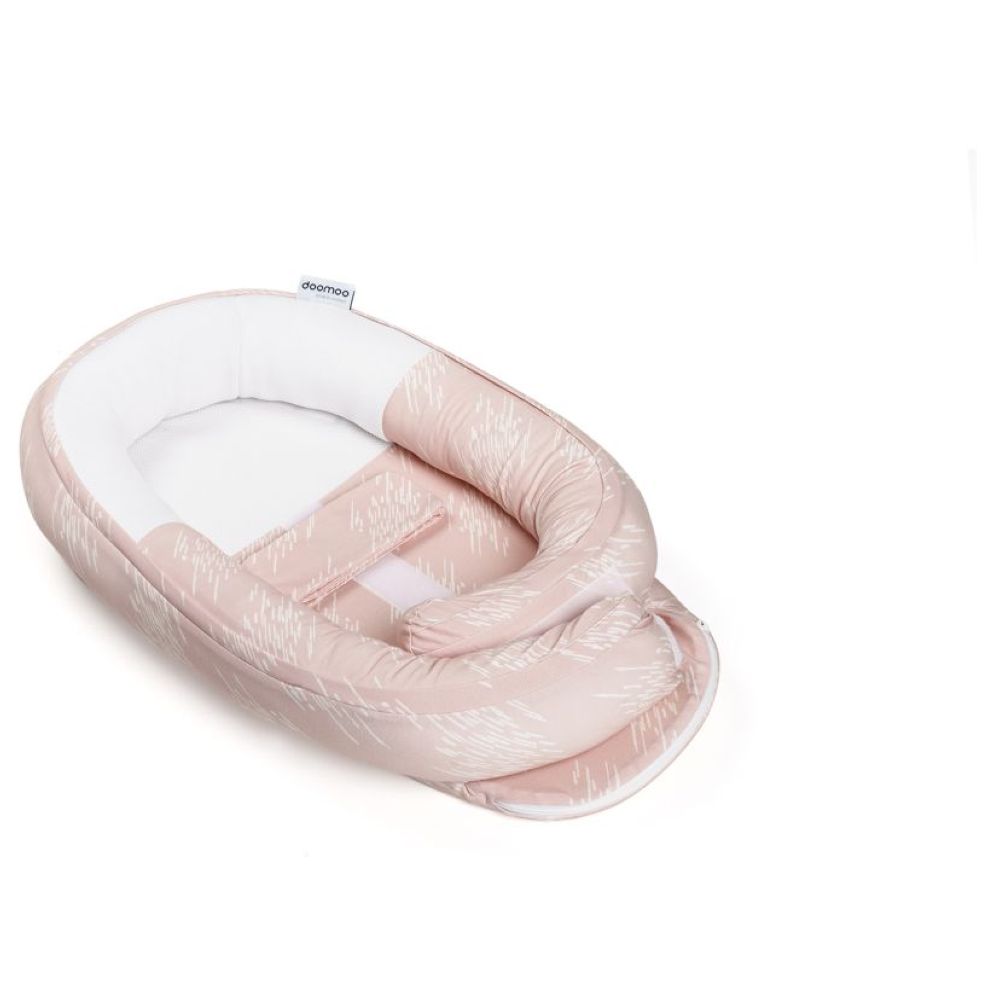 Doomoo - Cocoon Baby Nest/ Sleeping Pod - Misty Pink- Babystore.ae