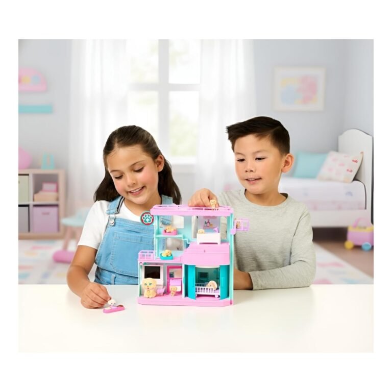 Little Live Pets Mama Surprise Families S1 Baby Care Clinic Playset with Surprise Babies and Accessories
