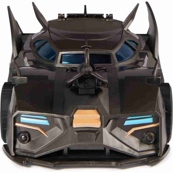 DC Comics Crusader Batmobile Playset with Exclusive 4-Inch Batman Figure