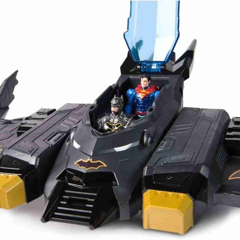 DC Metal Force Transforming Batwing 2-in-1 Playset with Batman & Superman Figures