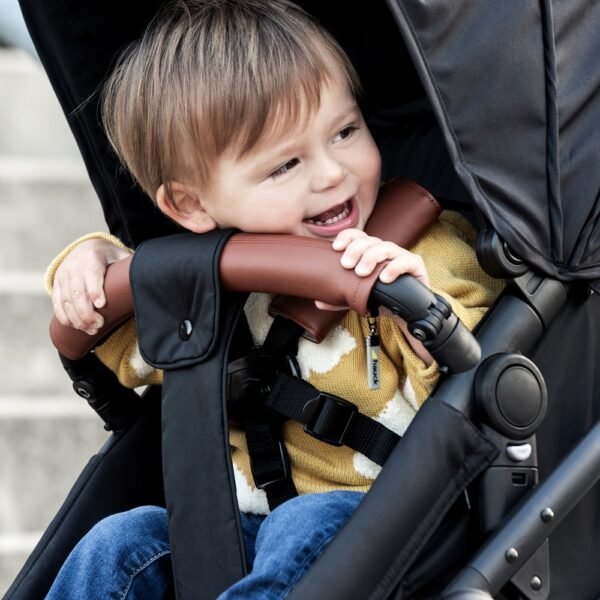 Hauck – Pacific 3 Shop ‘N’ Drive Travel System – Reversible Carrycot to Seat
