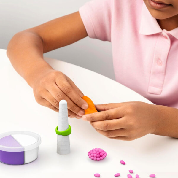 Hey Clay – ALIEN RINGS Colourful modelling air-dry clay, 3 cans with fun interactive app for kids 3 years +
