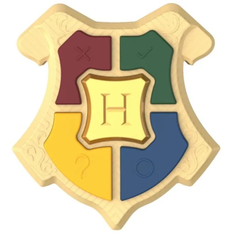 Harry Potter Wizarding World Guess Game – Interactive Character Guessing Toy for Kids & Families