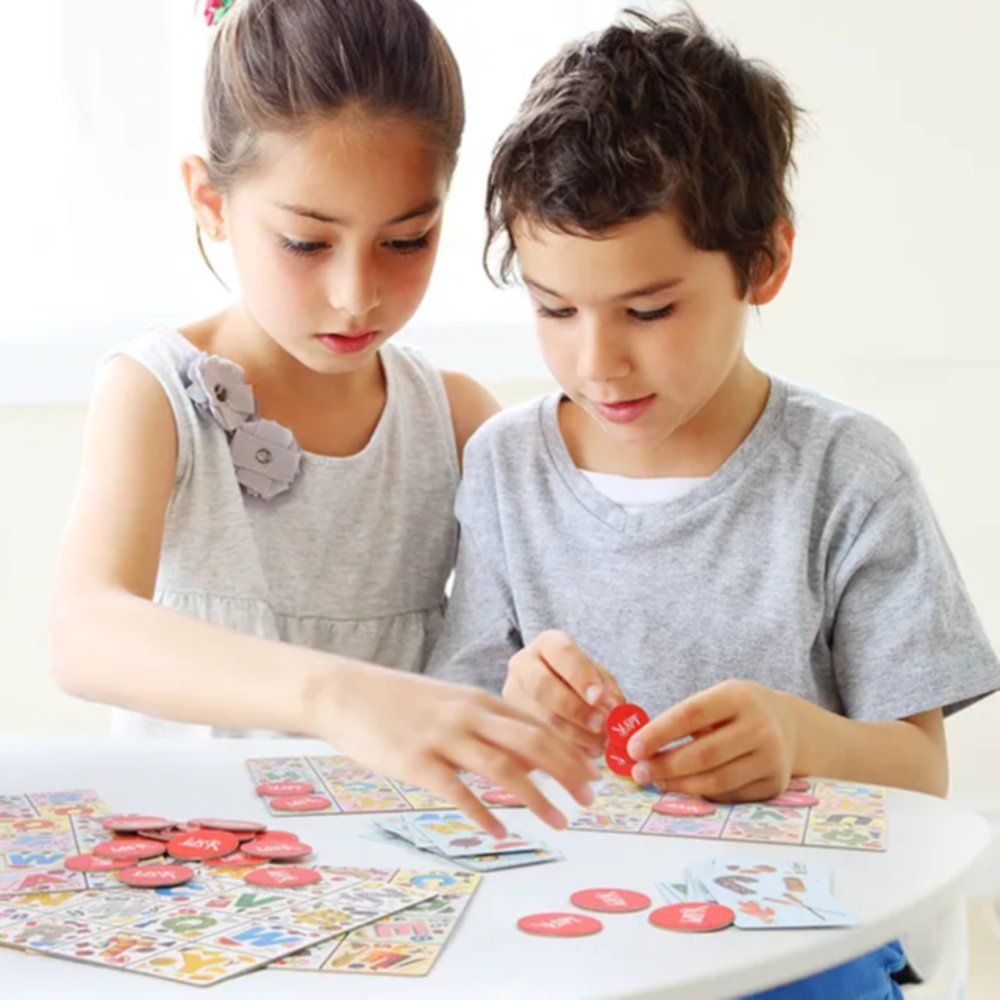 Mideer – I Spy Bingo – Watch & Play Challenge