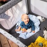 Hauck – Sleep N Play Playpen & Travel Bed Grey W/ Second Floor Attachment