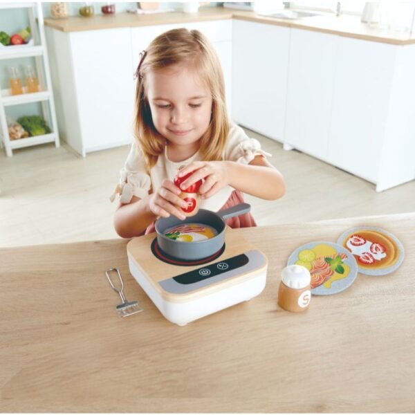 Hape – Fun Fan Fryer Wooden Mini Kitchen Playset 8pcs