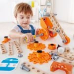 Hape – Junior Inventor Deluxe Experiment Construction Kit 57pcs