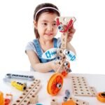 Hape – Junior Inventor Deluxe Experiment Construction Kit 57pcs