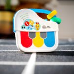BABY EINSTEIN – PETIT PIANO MUSICAL PEG TOY