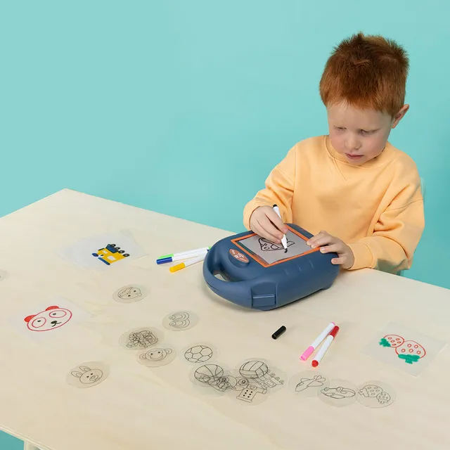 Eurekakids - Little Big Drawing Projector Set