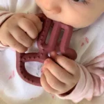 Minikoioi – Silicone Toothee Teether – Rose