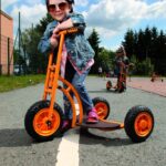 Beleduc – Bengy Scooter, Wooden Toddler Ride-On – Ages 2 to 5
