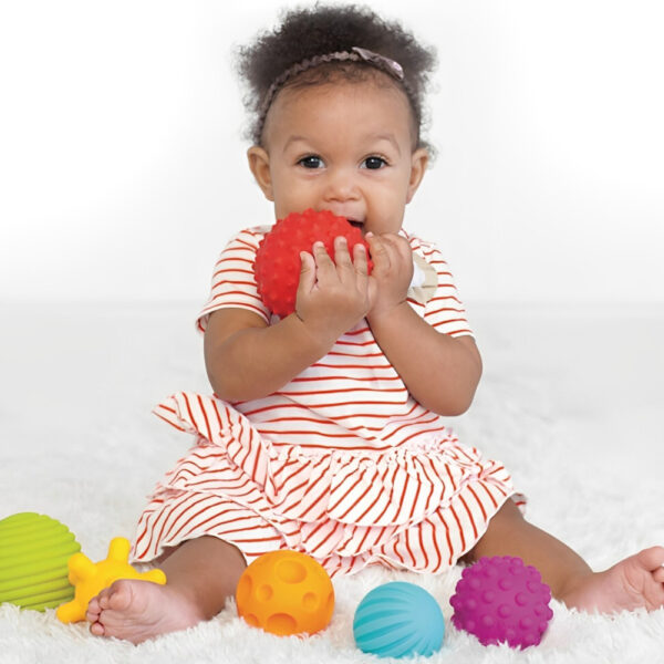 Eurekakids – Baby Sensory Textured Balls Set, 10pcs – 0M+