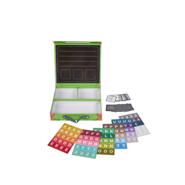 Eurekakids – Magnetic Discover Words Set with Letters & Cards (154 pcs) (3Y+)
