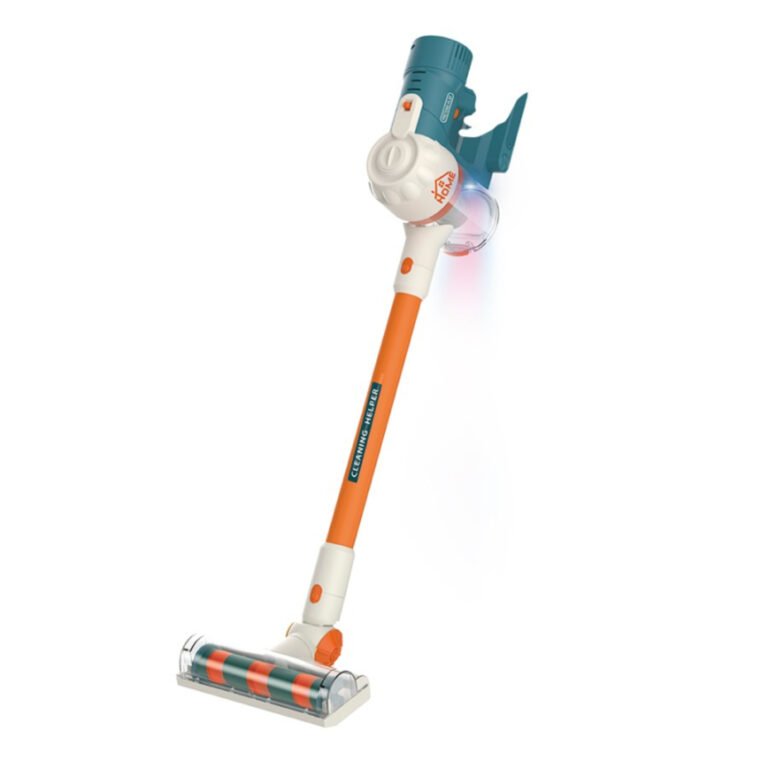 Eurekakids - Wireless Toy Vacuum Cleaner Set
