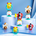 Hola – 2-in-1 Bear Rattle – Suction teether toy for babies 6M+.