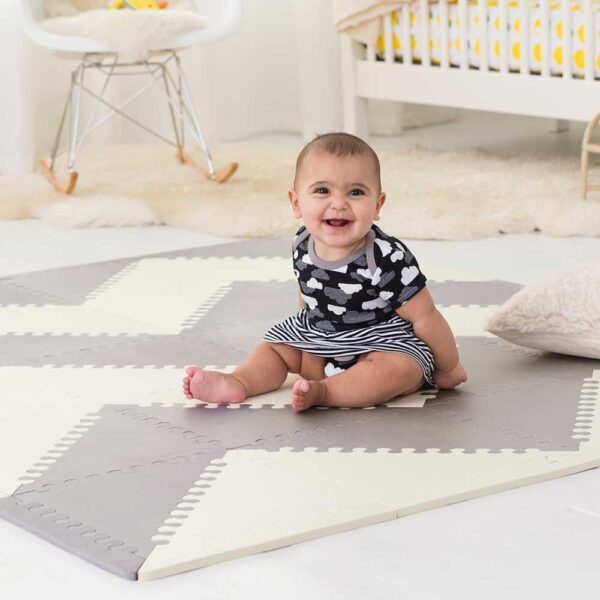 SkipHop – Playspot Geo Floor Tiles – Grey & Cream