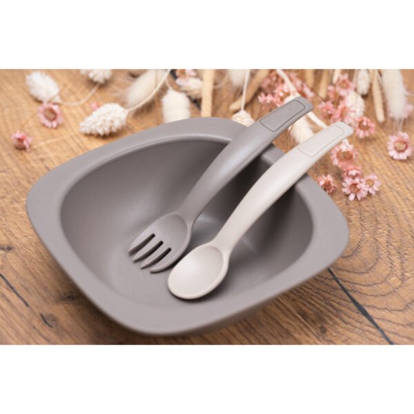 Nip – Bio-Based Spoon & Fork Set 9M+ | Easy Grip Baby Cutlery – Grey
