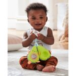 SkipHop – Farmstand Avocado Stroller Toy