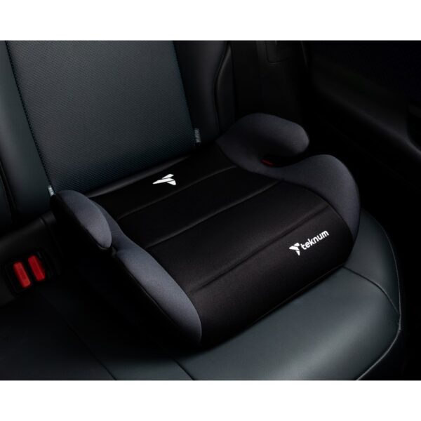 Teknum – Car Seat Booster Pluto – Black (4 – 12yrs)