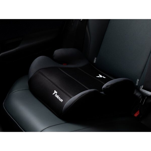 Teknum – Car Seat Booster Pluto – Black (4 – 12yrs)