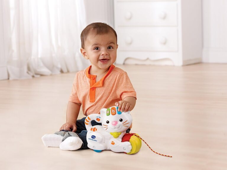 Vtech - Pull & Play Kitten, Interactive Baby Toy with Lights