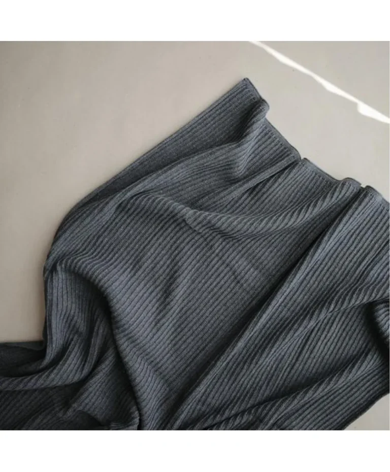 Mushie - Knitted Baby Blanket Ribbed Dark Gray Melange