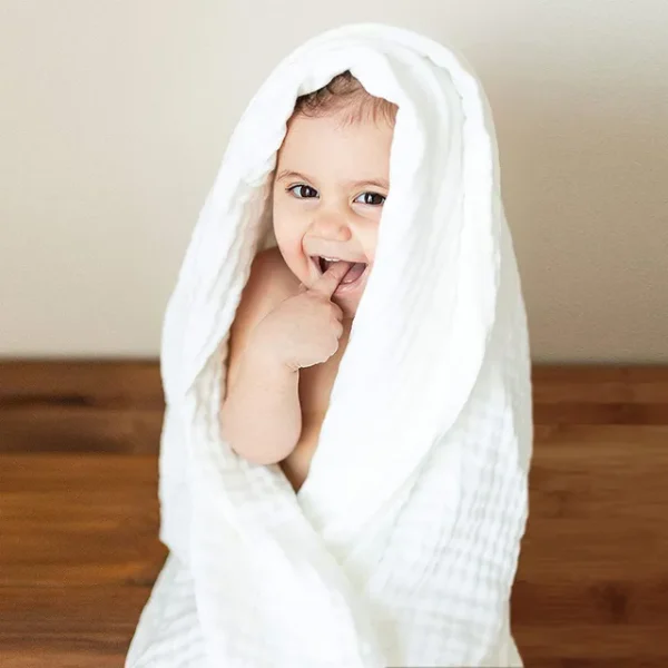 Anvi Baby – Set Of 2 Organic Muslin Bath Towel- Pink & White