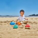 Hape Travel Sand Mold Set – Beach Toy