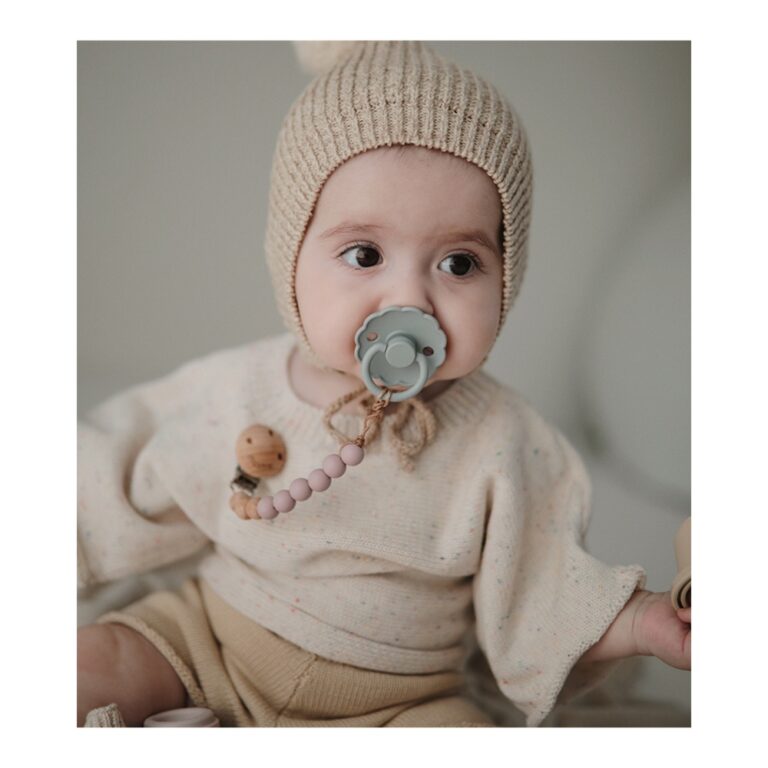 Mushie - Pacifier Clips Eva Clementine