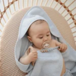 Mushie – Pacifier Clips Eva Pale Taupe