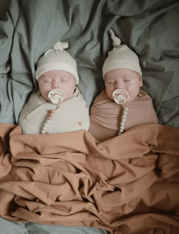 Mushie – Pacifier Clips Eva Sage