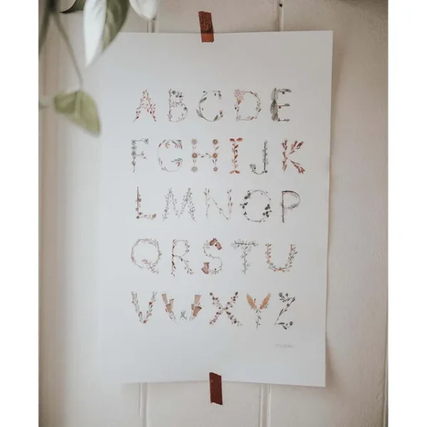 Mushie – Poster Medium Alphabet International