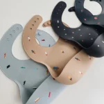 Mushie – Silicone Bib Rocket