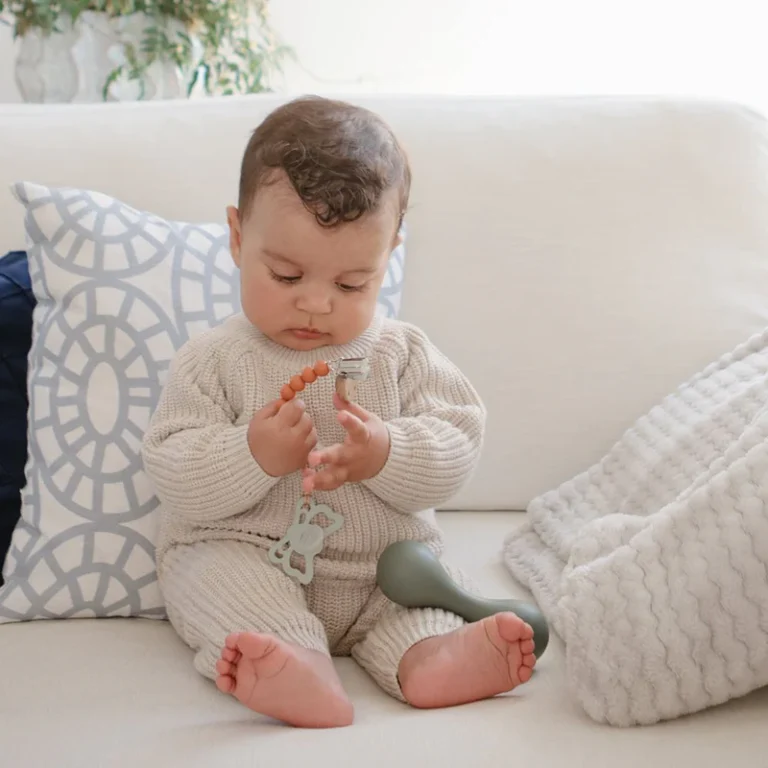 Mushie - Pacifier Clips Halo Clementine