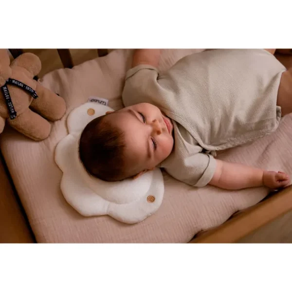 Tineo – Headrest Baby Pillow – Cloudy White