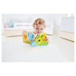 Hape – Baby’s Wild Animal Book