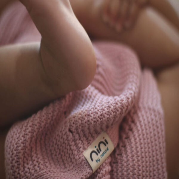 Nini Baby – Organic Cotton Knitted Blanket, Bobbles, Antibacterial Finish – Blush Rose, 0-36 Months