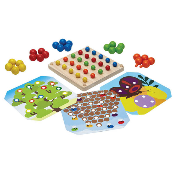 Plan Toys – Creative Peg Board