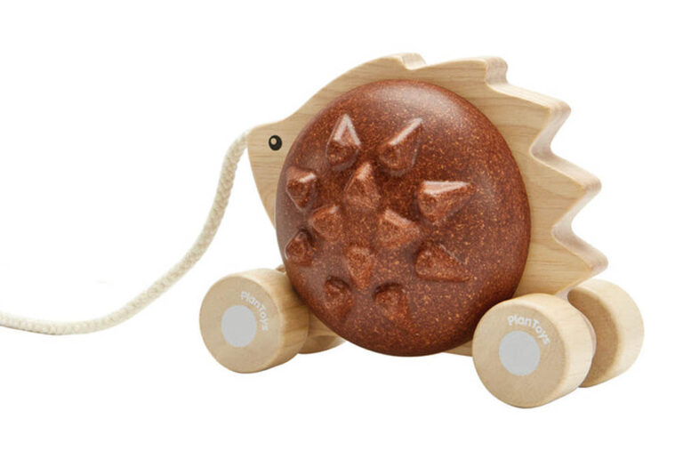 Plan Toys - Pull - Along Hedgehog - Brown