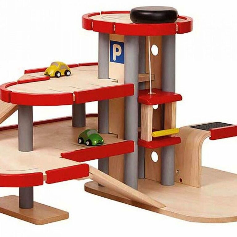Plantoys - Wooden Parking Garage