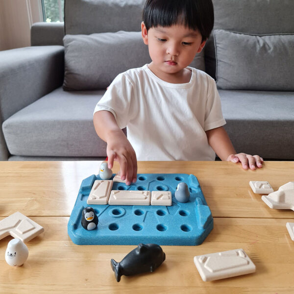 PlanToys – Finding Penguin Game