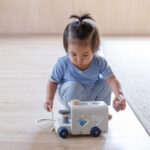PlanToys – Sorting Bus – Orchard