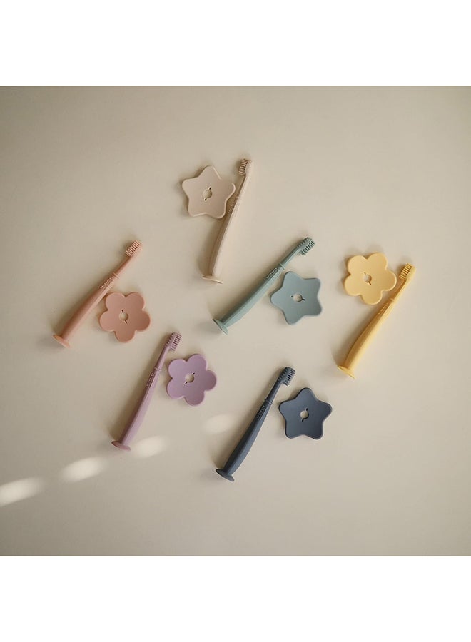 Mushie – Star Training Toothbrush Tradewinds