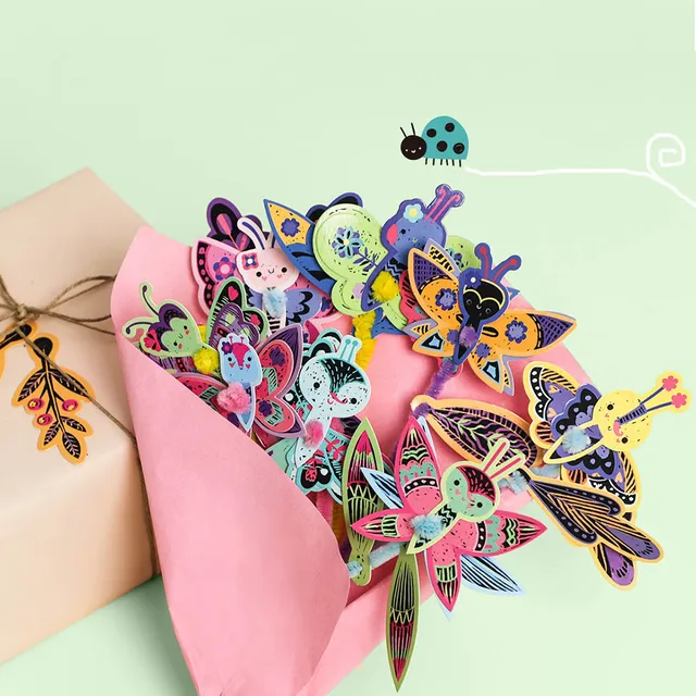 Avenir – Scratch Bouquet Kit – Butterfly | DIY Personalized Art Flowers for Kids