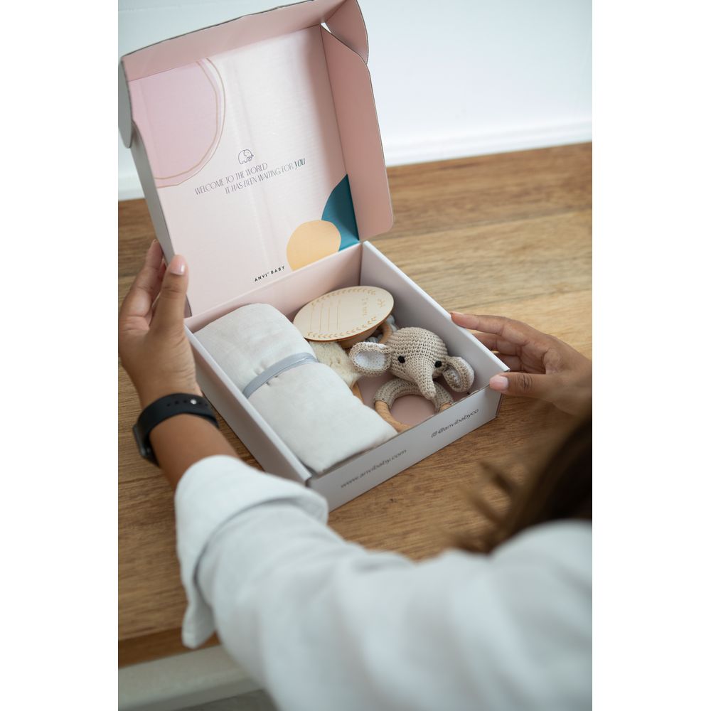 Anvi Baby – 5pc Set – Newborn Gift Set – Elephant