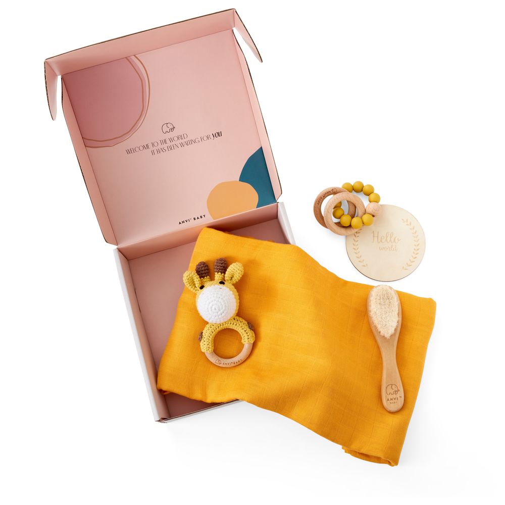 Anvi Baby – 5pc Set – Newborn Gift Set – Giraffe