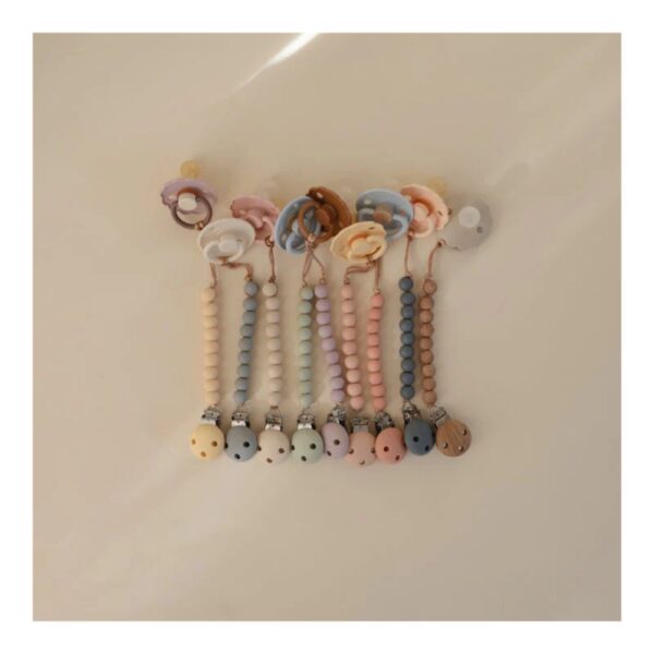 Mushie – Silicone Pacifier Clip Hera – Stone